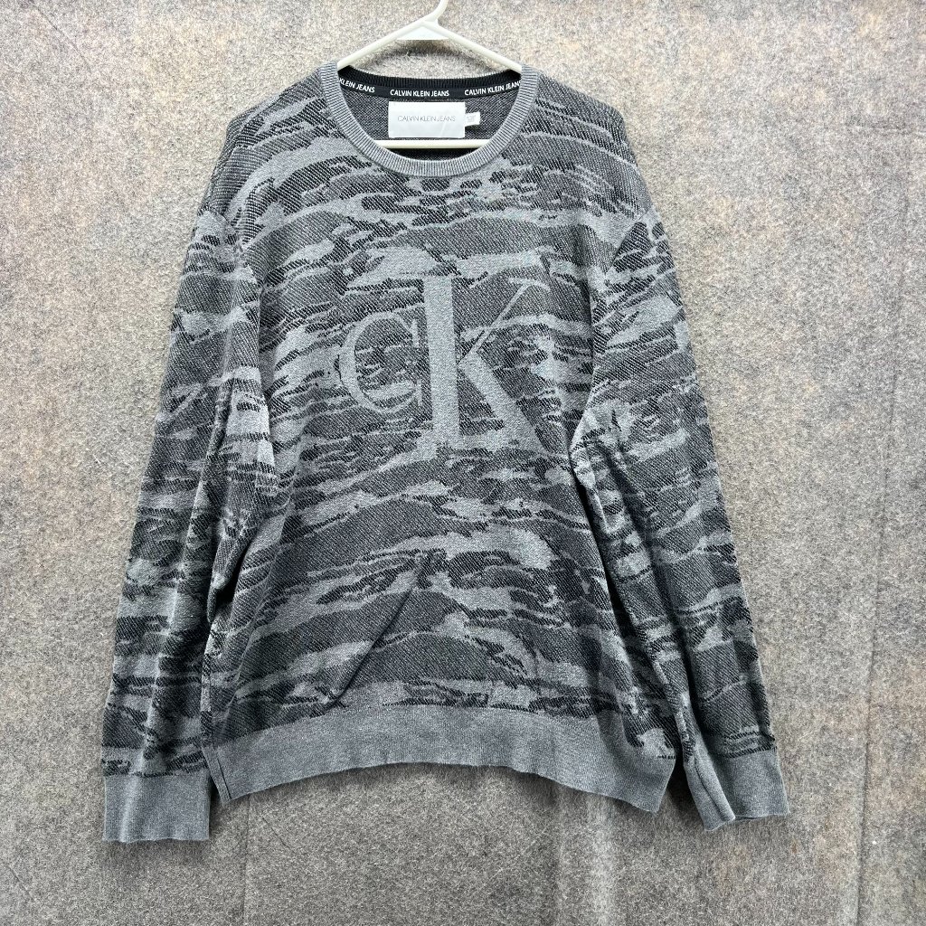 Calvin Klein Sweater Men Extra Large Camouflage Gray Pullover Crewneck Fleece